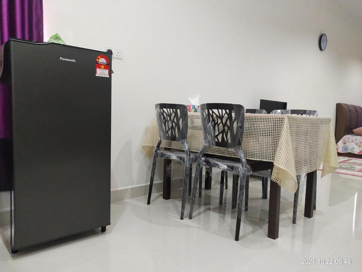 Studio Suite Homestay Klia Сепанг Екстериор снимка