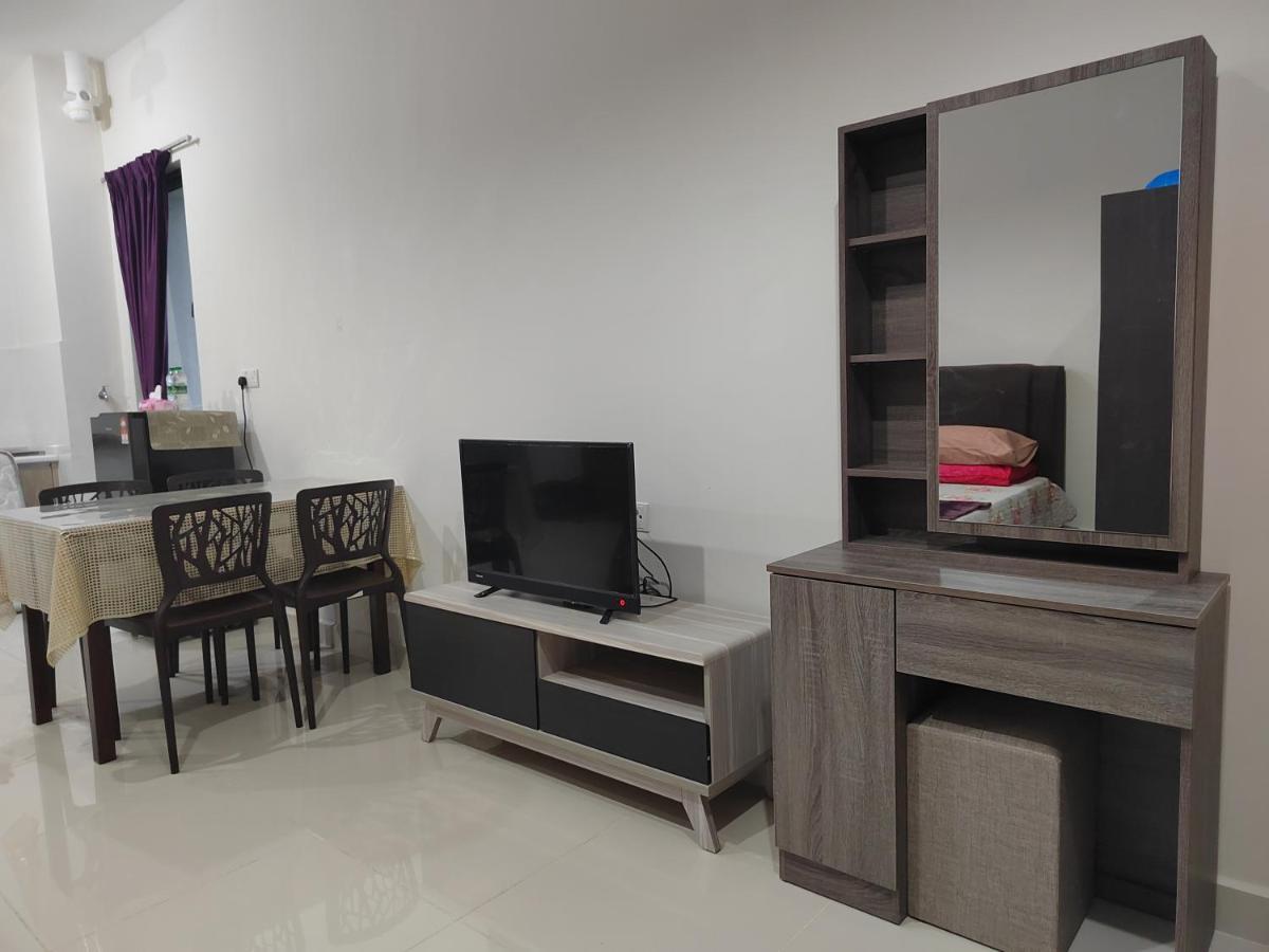 Studio Suite Homestay Klia Сепанг Екстериор снимка